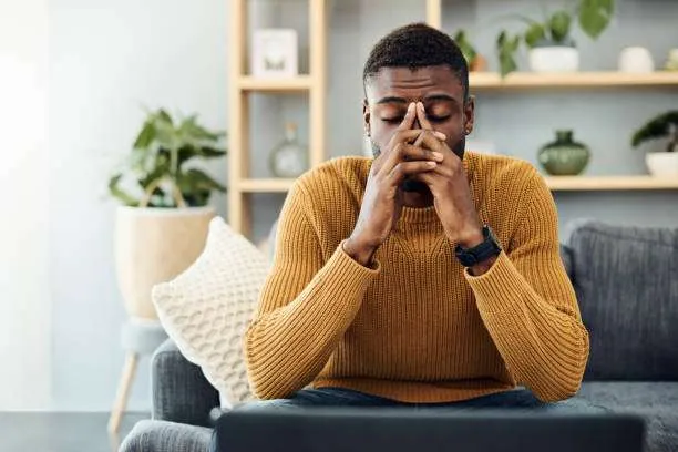 Does Exercise Reduce Migraine Symptoms or Pain Quickly? Exercises One Should Undergo